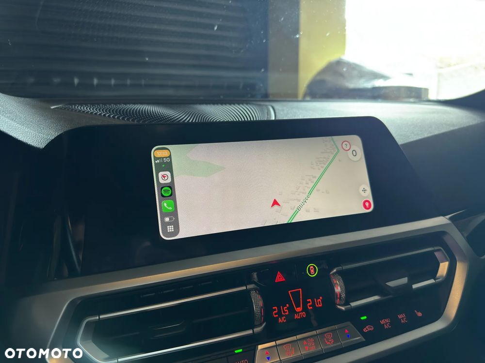 BMW Seria 3 330i xDrive Sport Line - 12