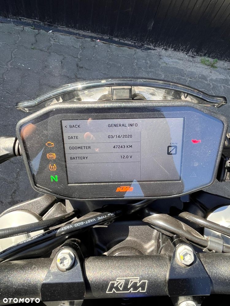 KTM Duke 790 - 5