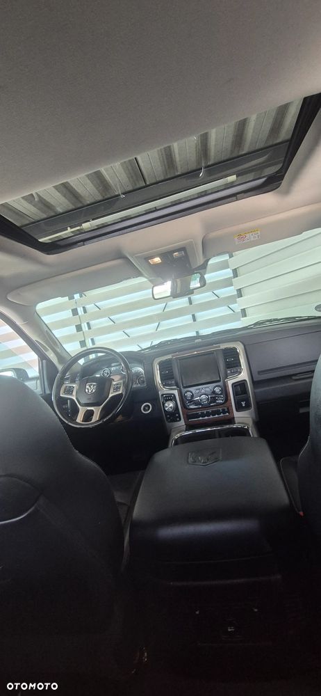 Dodge RAM 5.7 4x4 - 15