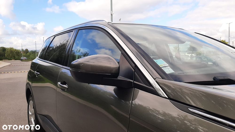 Peugeot 5008 BlueHDI 120 EAT6 Stop & Start Active - 11
