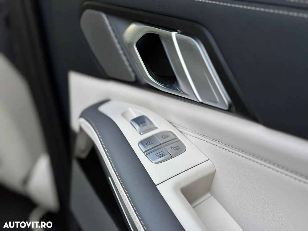 BMW X7 xDrive40i AT MHEV - 19
