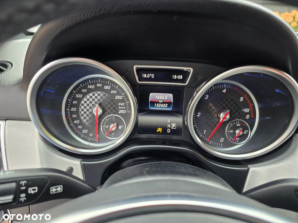 Mercedes-Benz GLE - 26