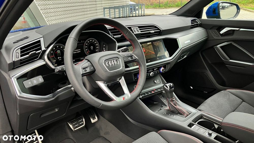 Audi Q3 Sportback - 39