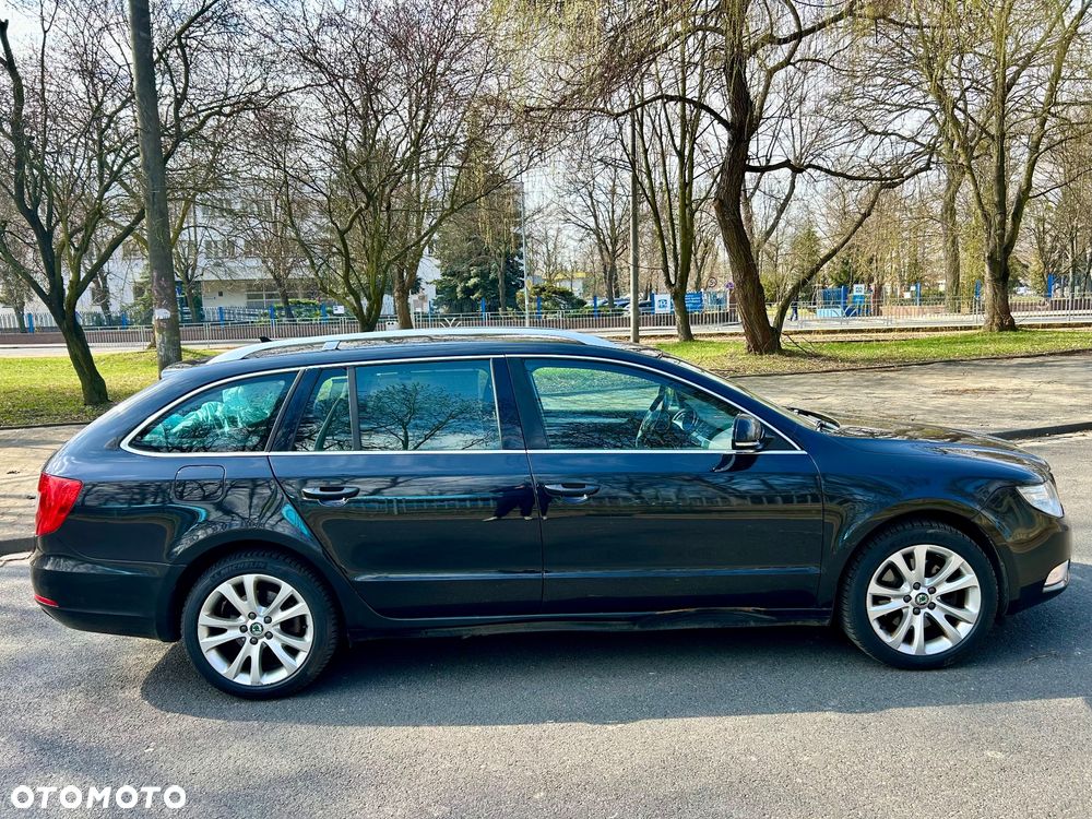 Skoda Superb 2.0 TDI Exclusive - 5