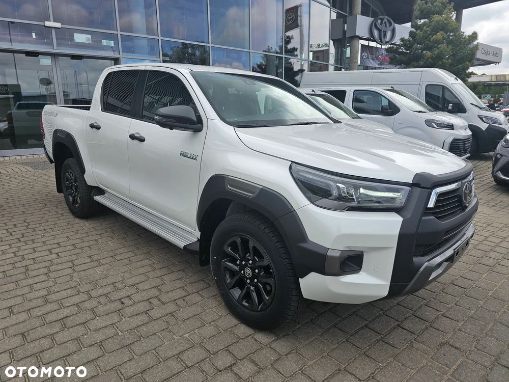 Toyota Hilux 2.8 D-4D Double Cab Invincible 4x4 - 4