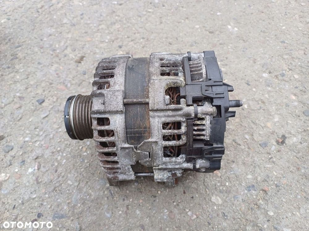 MERCEDES 247 177 alternator A 0009062609 igla 1.5 - 1