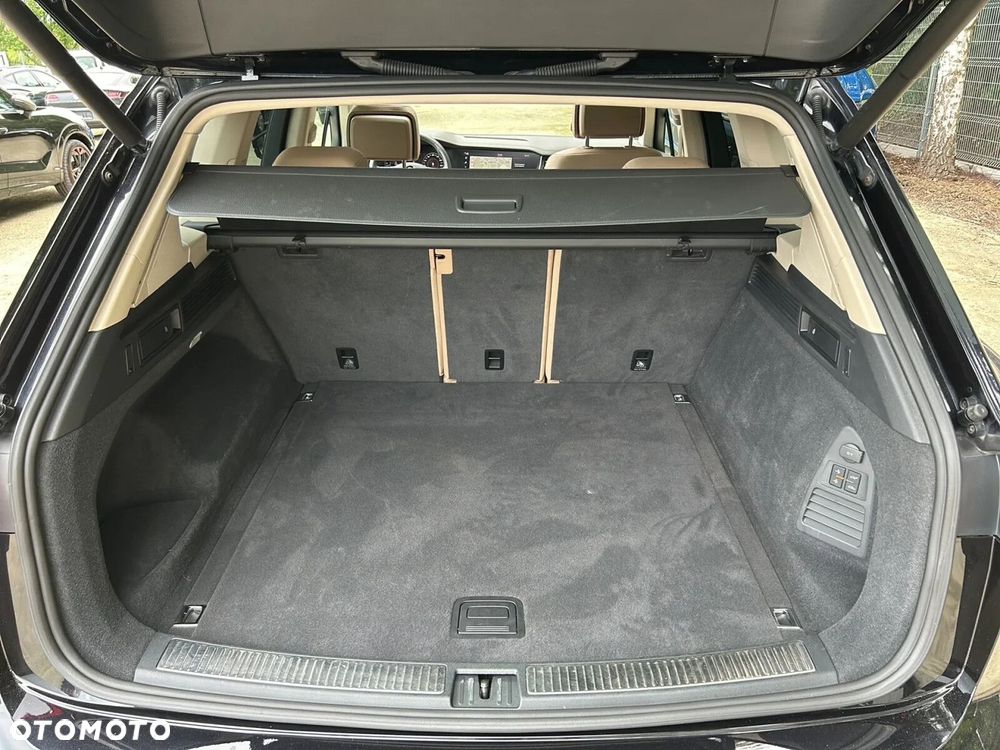 Volkswagen Touareg 3.0 V6 TDI SCR 4Mot - 10