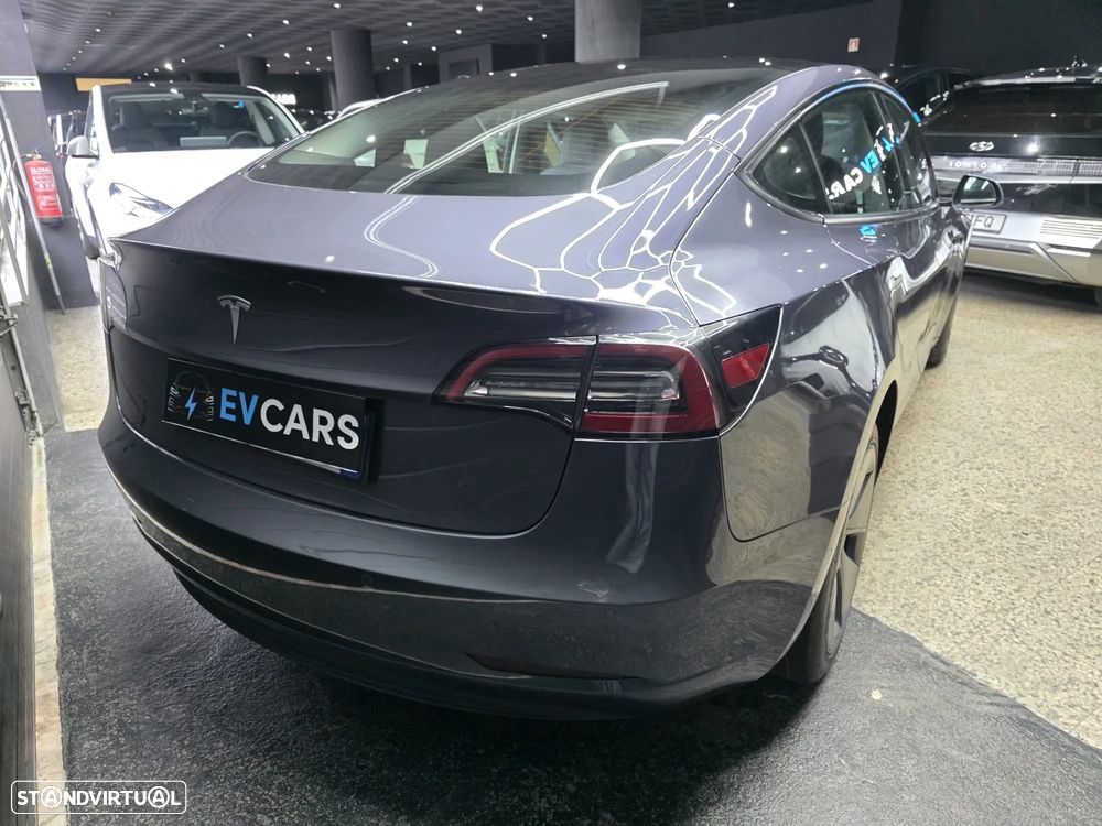 Tesla Model 3 Standard Range Plus RWD - 11