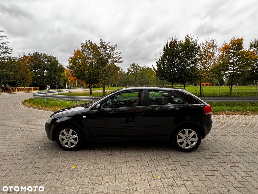 Audi A3 1.6 Ambition - 8