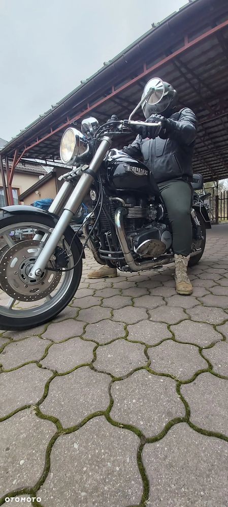 Triumph Speedmaster - 18