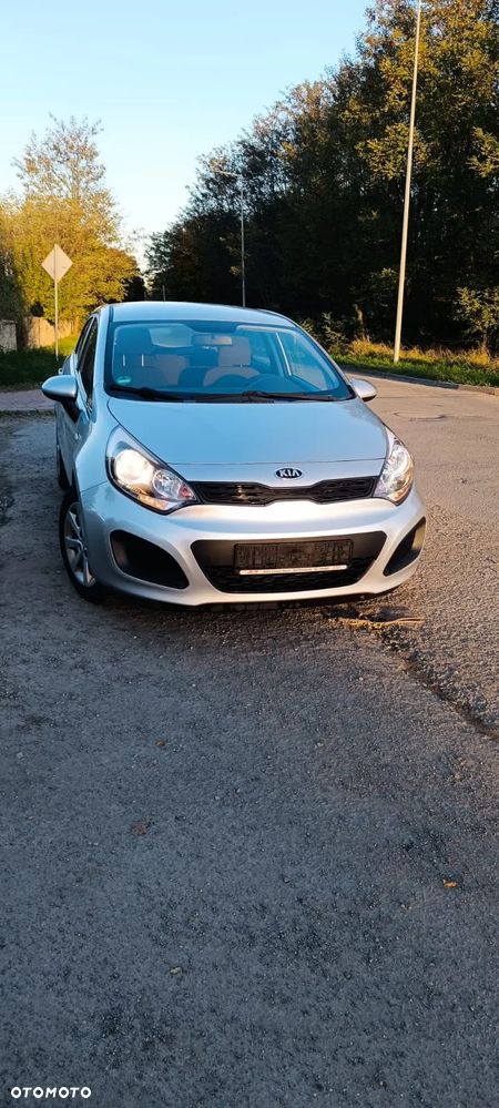 Kia Rio 1.2 Spirit - 4