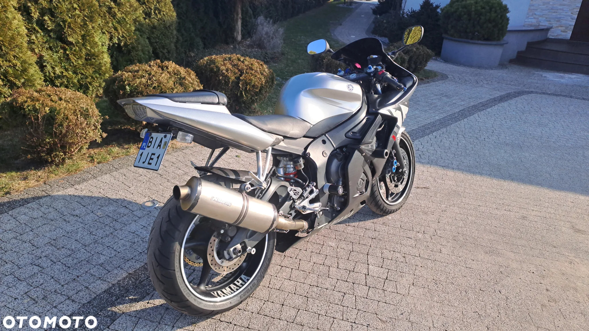 Yamaha R6 - 8