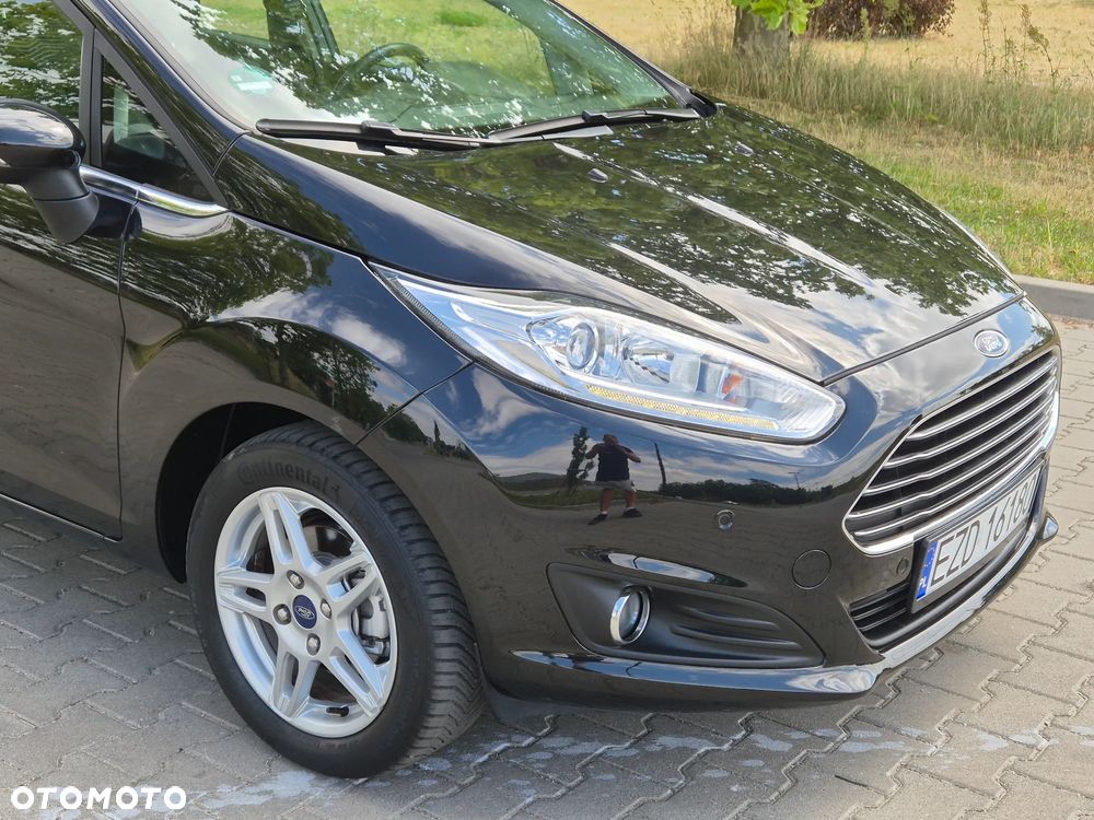 Ford Fiesta 1.0 EcoBoost Titanium - 17