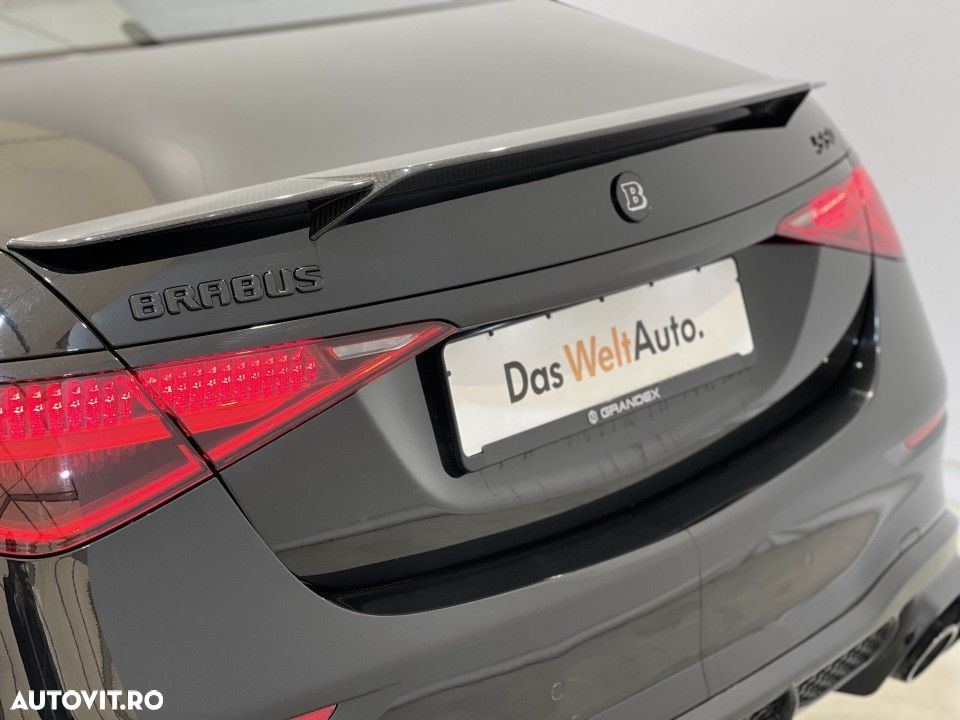 Mercedes-Benz S - 12