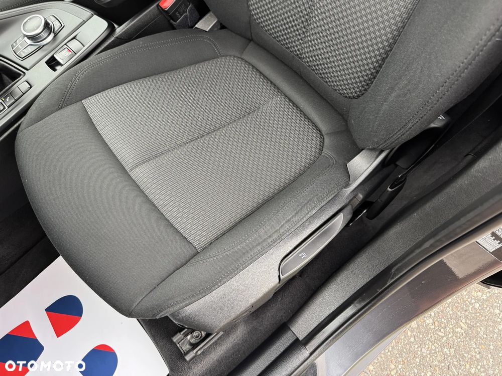 BMW X1 sDrive16d Advantage - 32