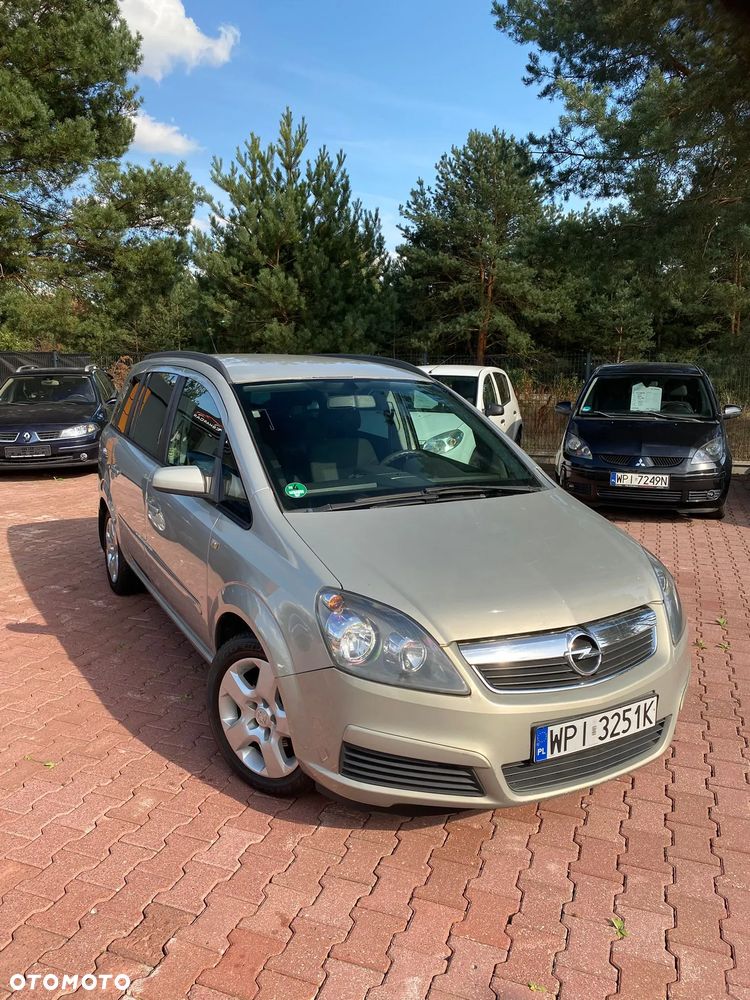 Opel Zafira 2005 photo 2