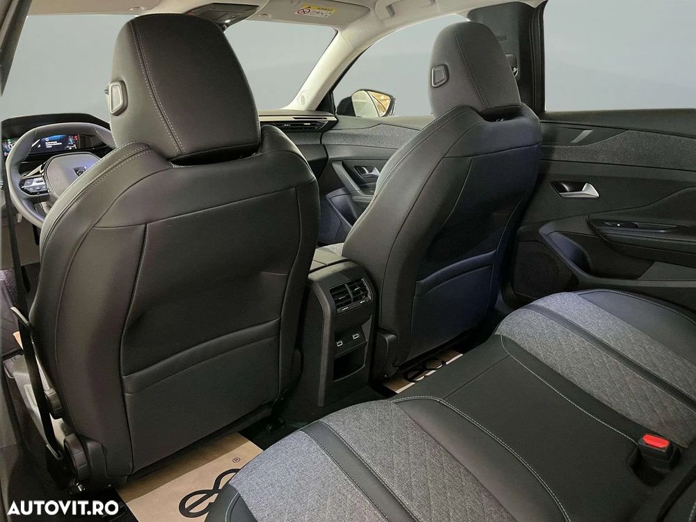 Peugeot 408 1.2L PureTech 130 S&S EAT8 Allure - 11