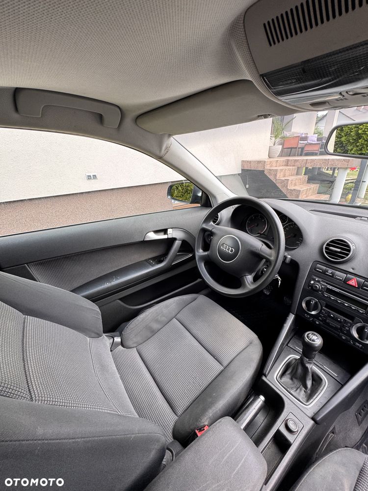 Audi A3 3-drzwiowe 1.9 TDI DPF Ambition - 13