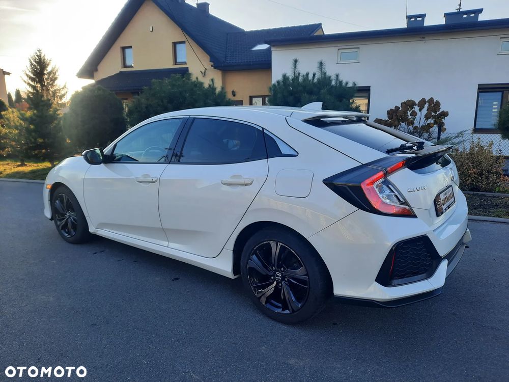 Honda Civic 1.0 i-VTEC Turbo Elegance - 12