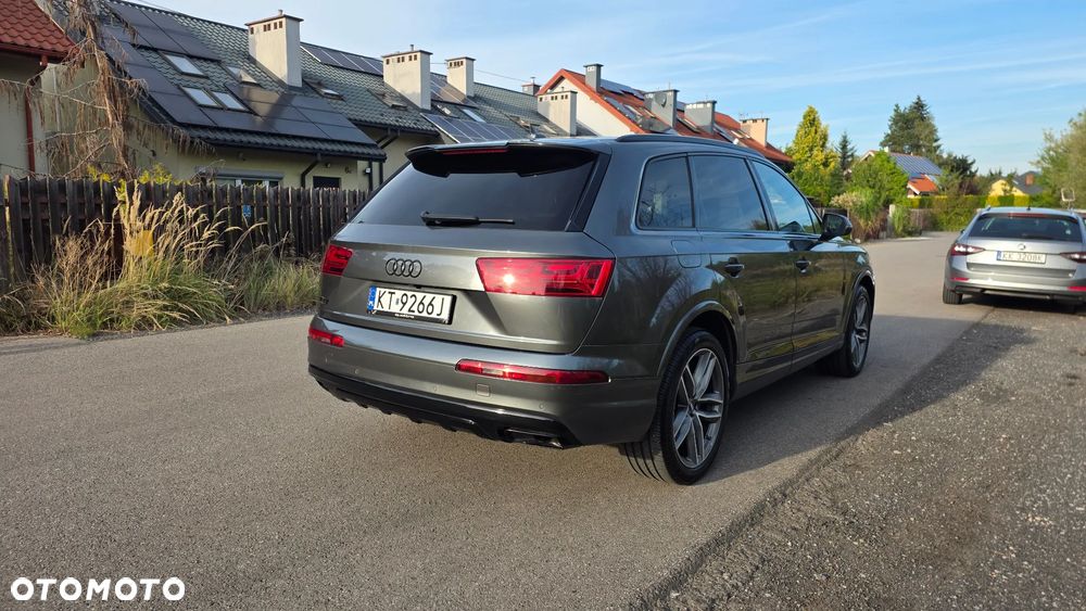 Audi Q7 3.0 TFSI Quattro Tiptronic - 4
