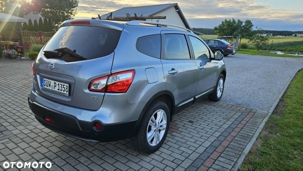 Nissan Qashqai+2 2.0 dCi DPF acenta - 4