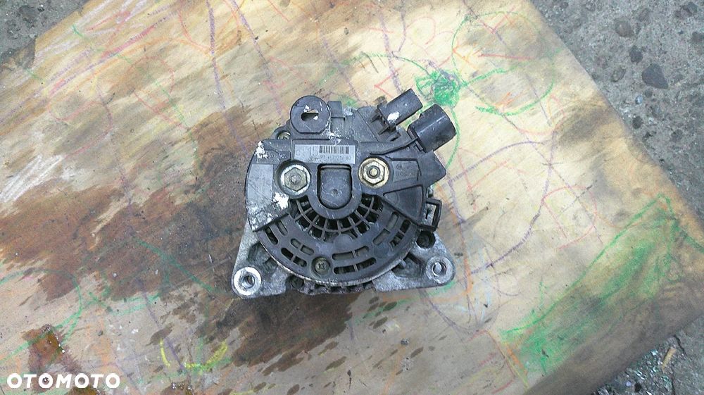 CITROEN C4 1.6 HDI ALTERNATOR - 2