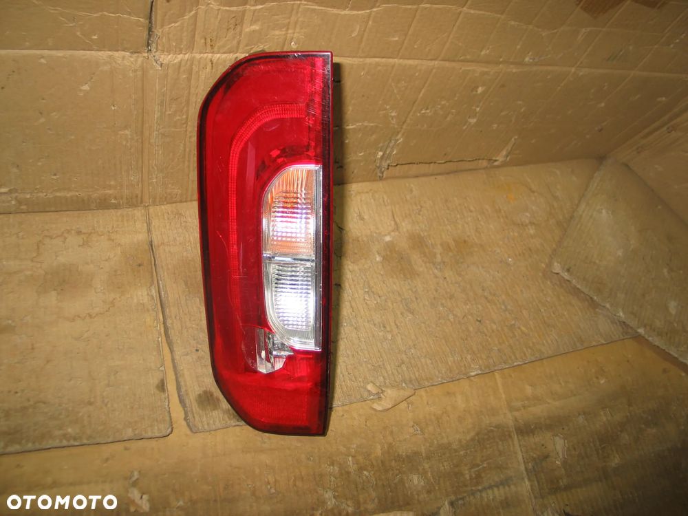 lampa tyl tylna led mercedes X klasa W470 A470 X470 hella - 3