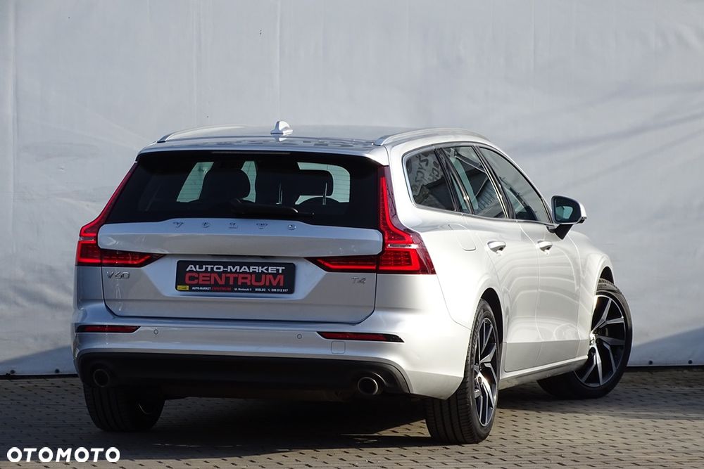 Volvo V60 T4 Geartronic Momentum - 13