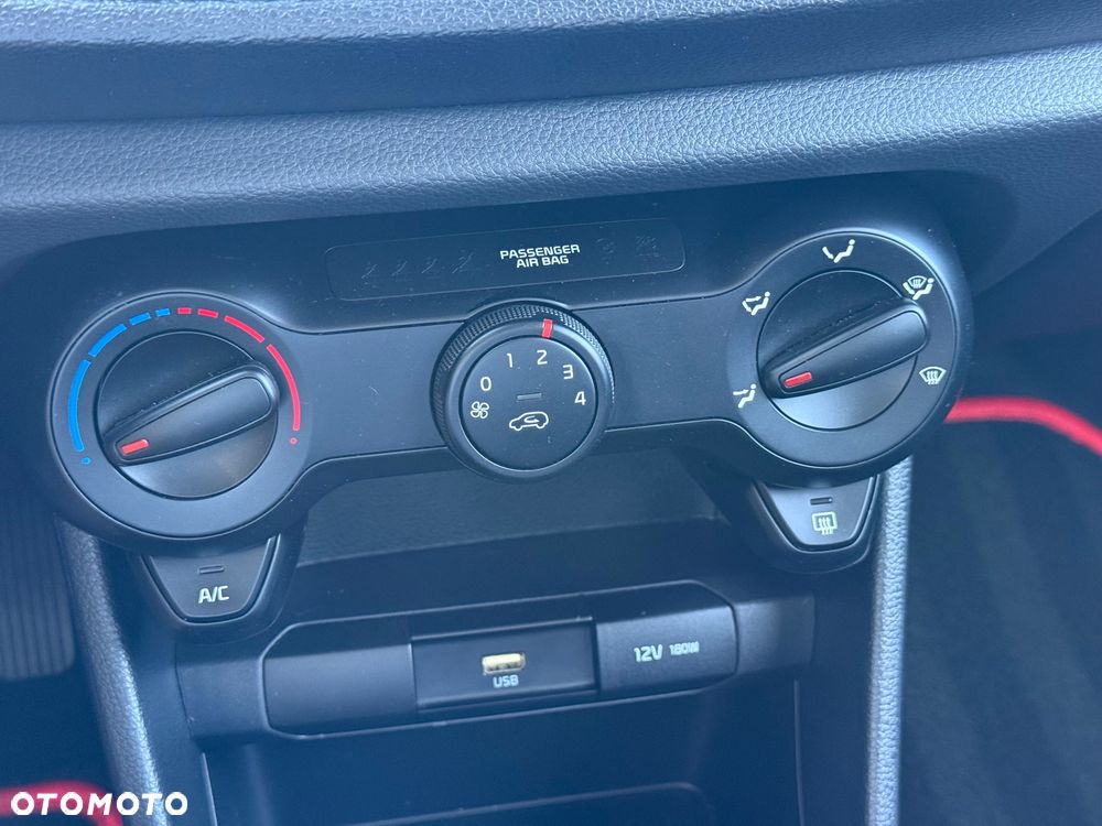 Kia Picanto 1.0 L - 13