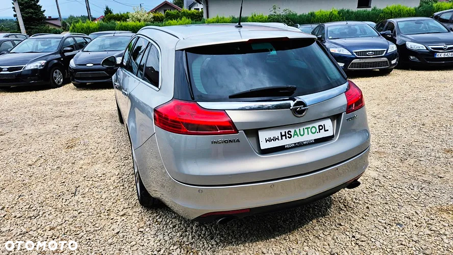Opel Insignia 1.6 T Cosmo - 22