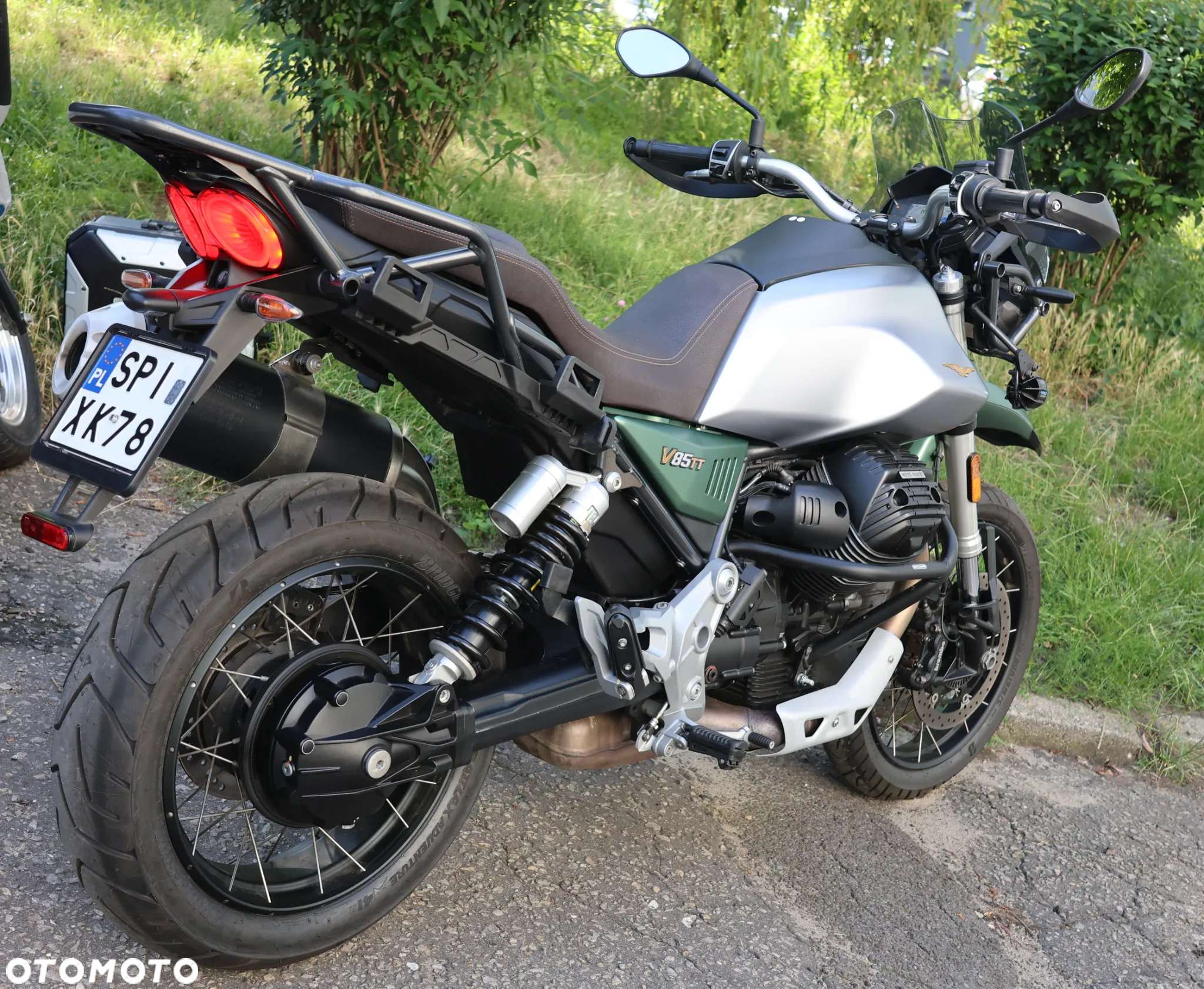 Moto Guzzi V85 - 8