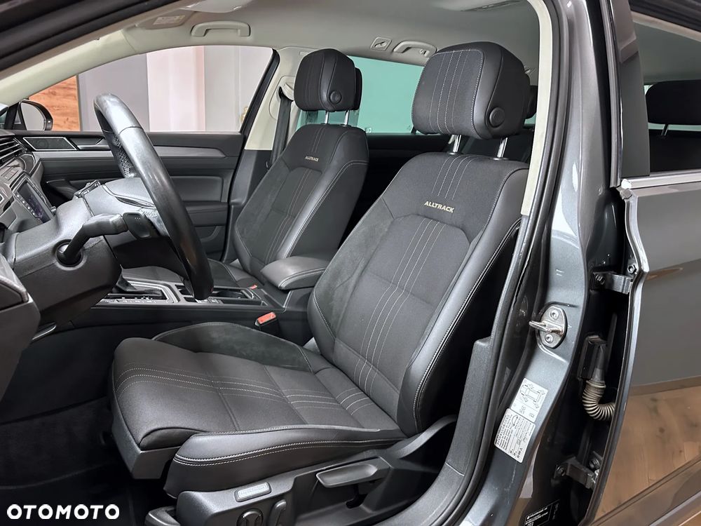Volkswagen Passat Alltrack 2.0 TDI SCR 4Mot DSG - 14