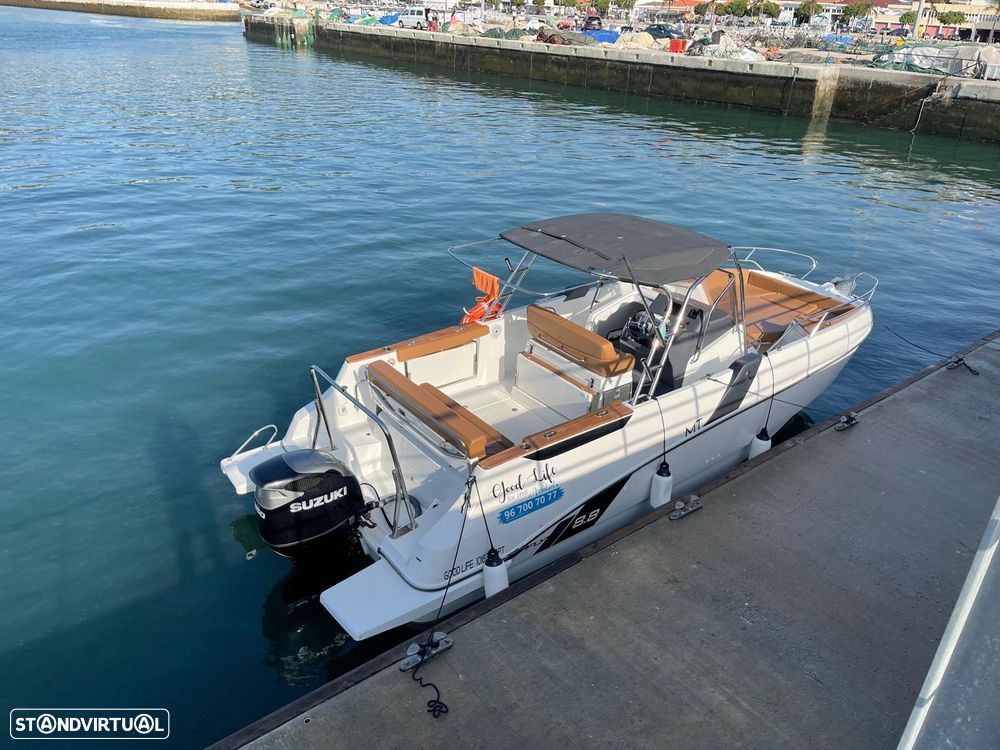 Beneteau flyer spacedeck 8.8 - 3