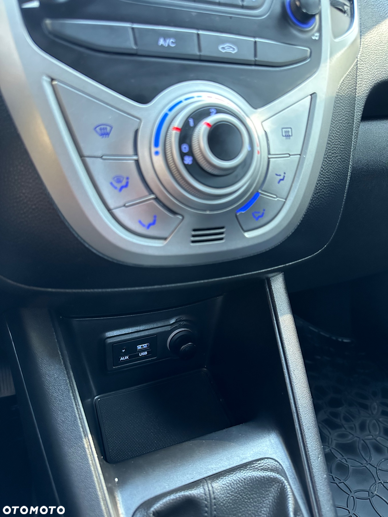 Hyundai ix20 - 11