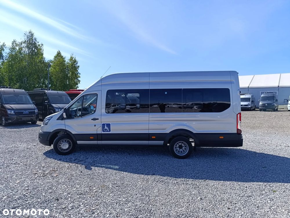 Ford Transit - 11