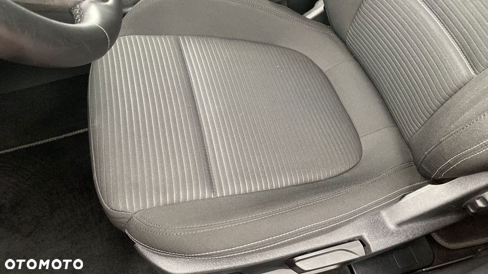 Ford Focus 1.0 EcoBoost mHEV Titanium X - 16