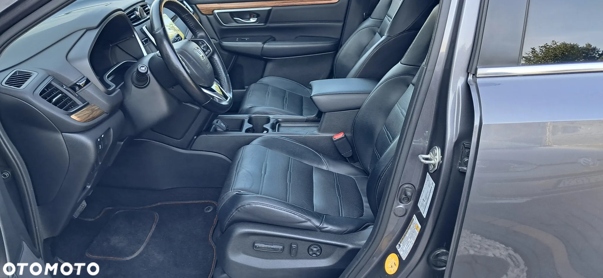 Honda CR-V 1.5T 4WD CVT Executive - 26