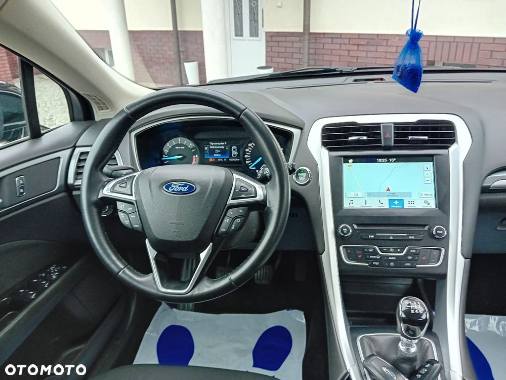 Ford Mondeo 2.0 TDCi Start-Stopp Titanium - 26