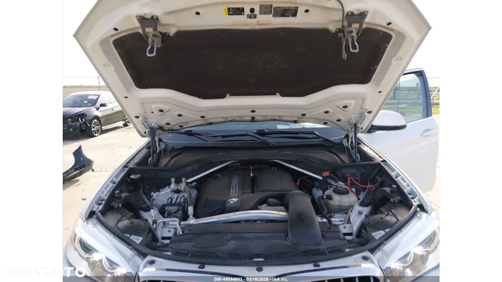 BMW X5 xDrive35i - 13