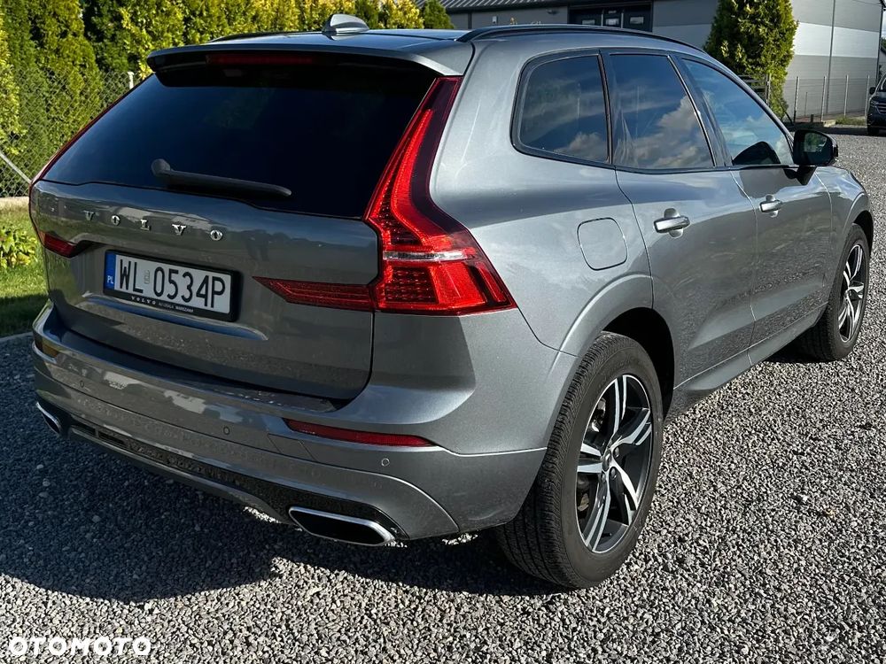 Volvo XC 60 D4 R-Design - 2
