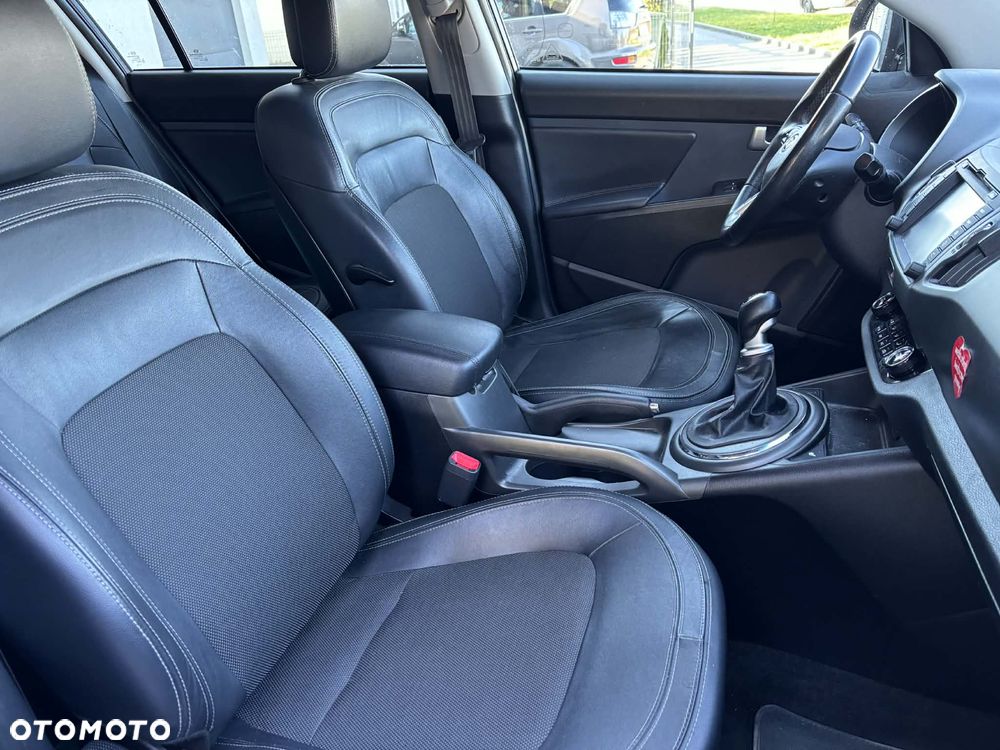 Kia Sportage 2.0 CRDI AWD Fifa World Cup Edition - 24