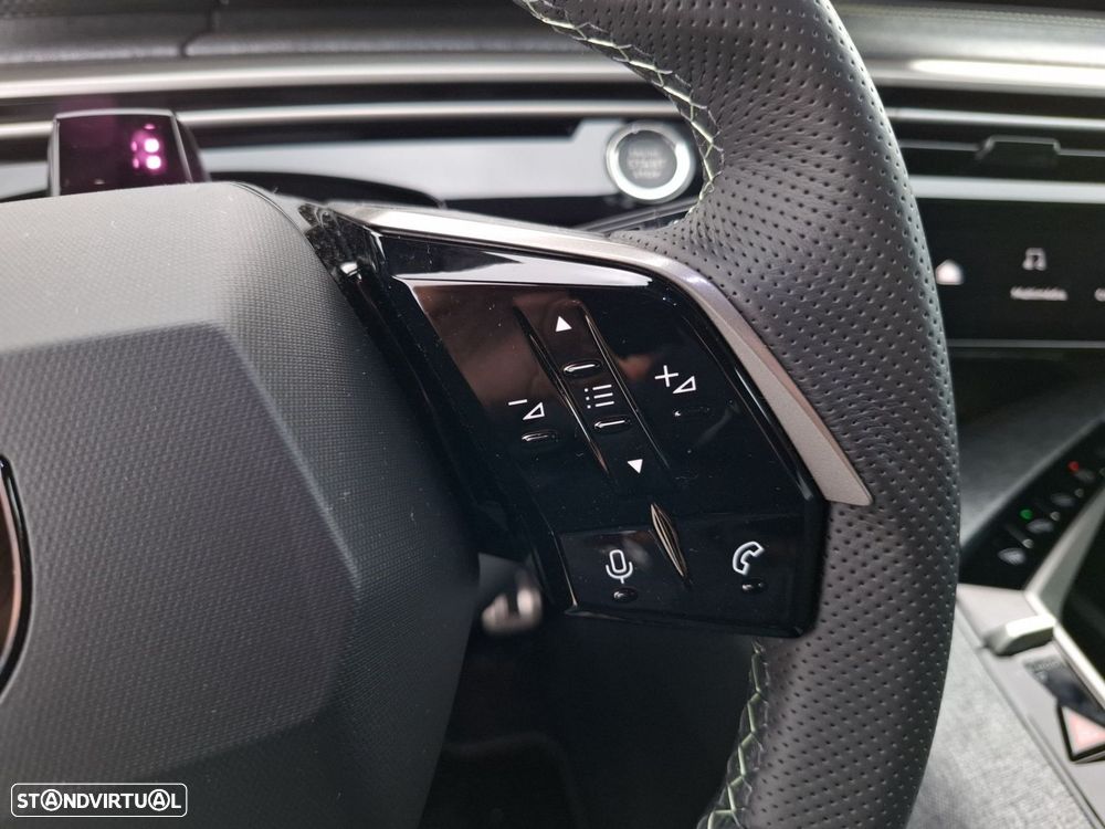 Peugeot 5008 1.6 Plug-in Hybrid GT e-DCS7 - 19