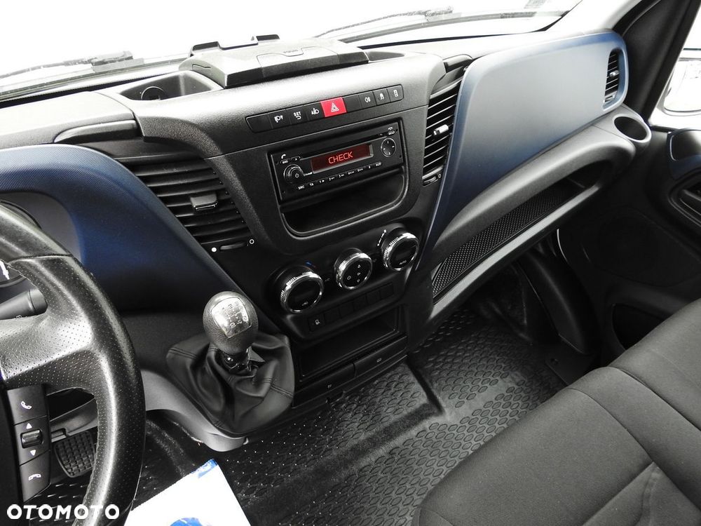 Iveco DAILY 35S18 PLANDEKA WINDA 8 PALET TEMPOMAT KLIMATYZACJA  180KM - 34