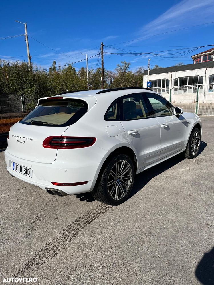 Porsche Macan - 2
