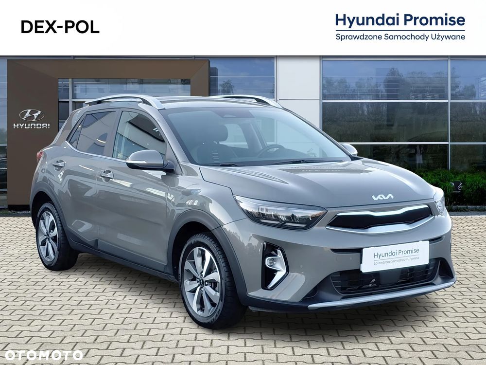 Kia Stonic 1.2 L - 6