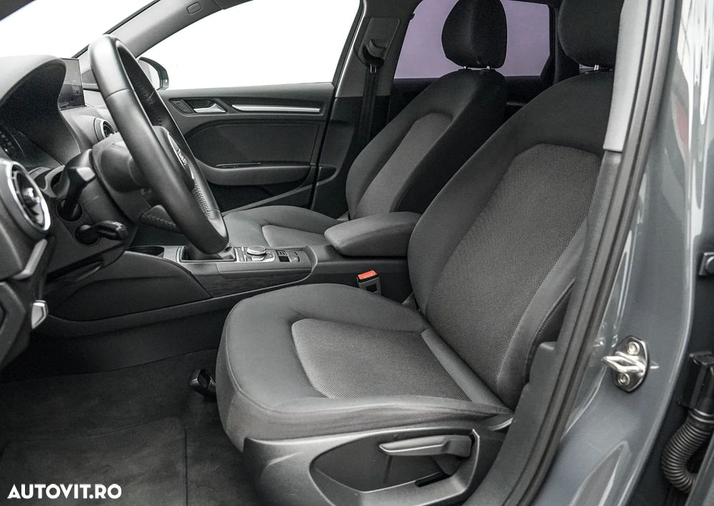 Audi A3 Sportback 1.0 30 TFSI Design - 14
