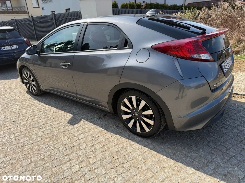 Honda Civic 1.8 Sport - 9