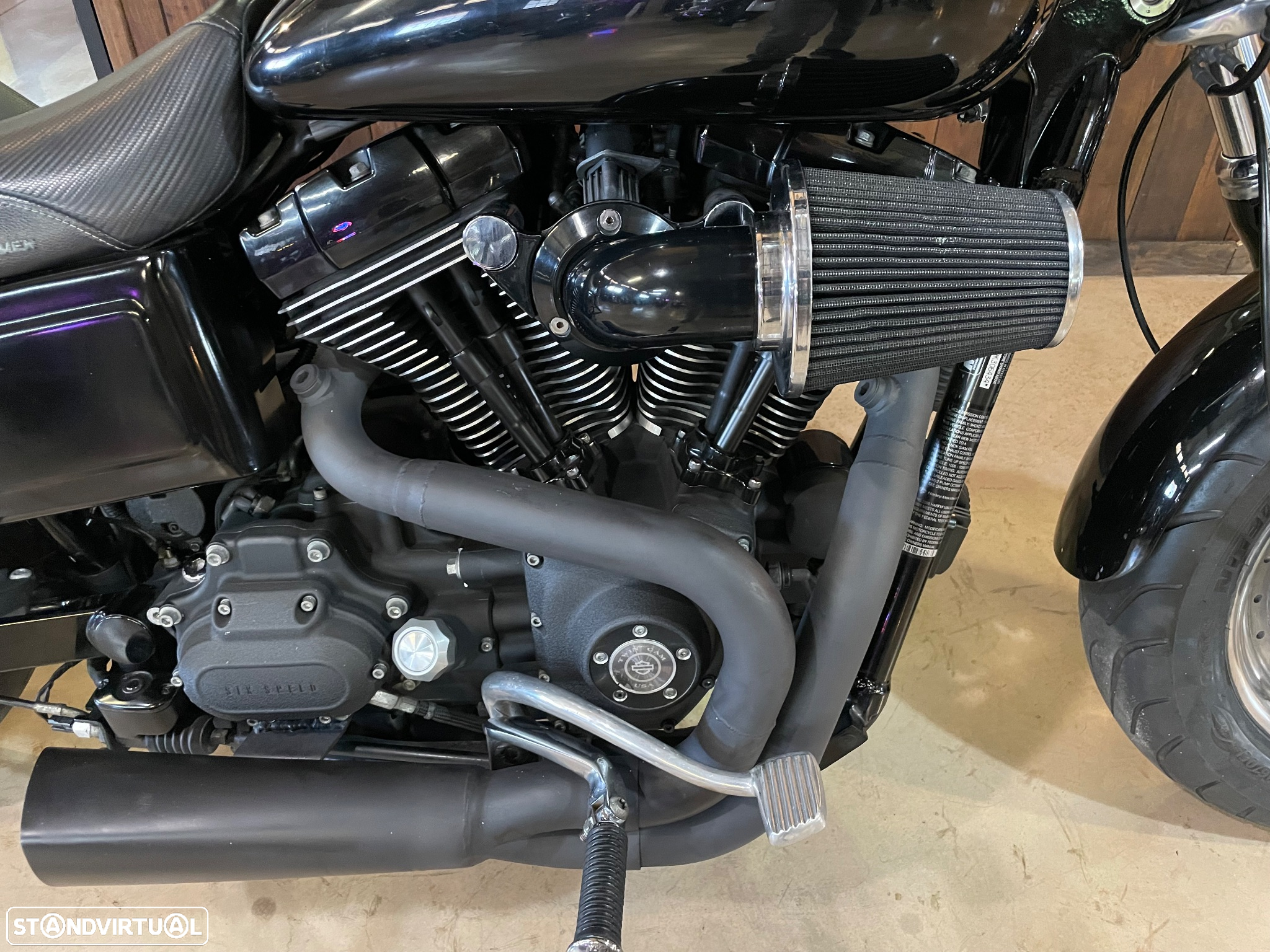 Harley-Davidson Dyna Fat Bob - 9