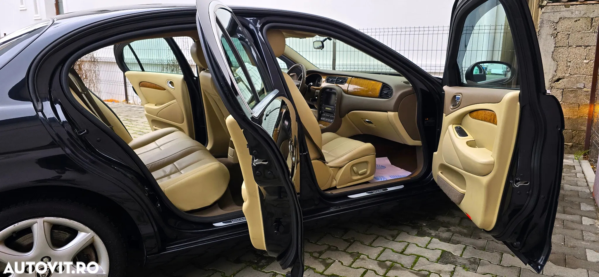 Jaguar S-Type 2.7 Twin Turbo Diesel Aut. Executive - 14