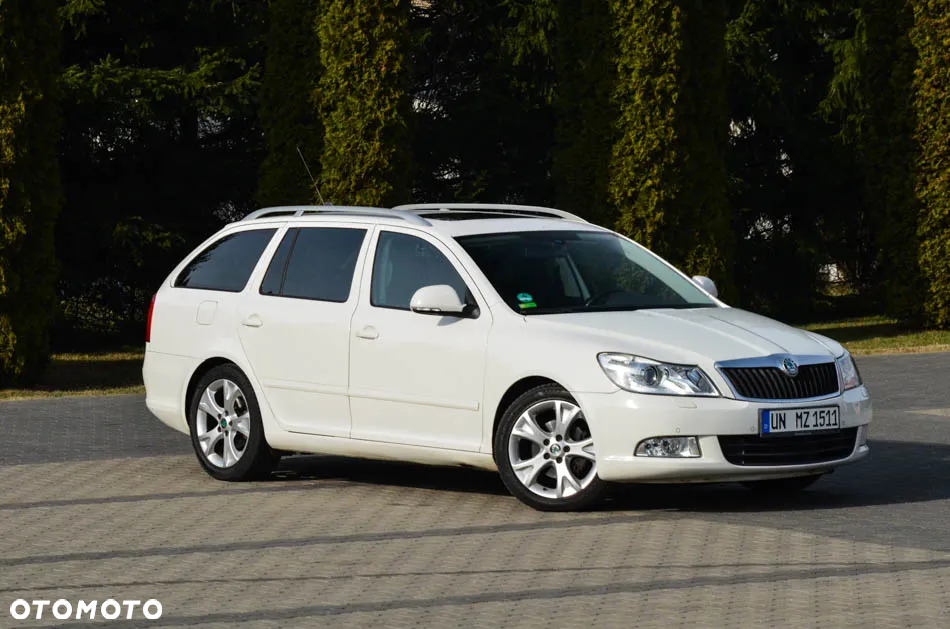 Skoda Octavia Combi 2.0 TDI DPF Sport Edition - 11